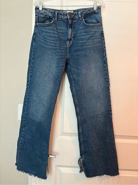 Bershka Dark Blue Boot-Cut Jeans with Frayed Hem